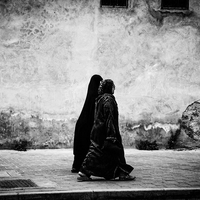 Two Women, Fez