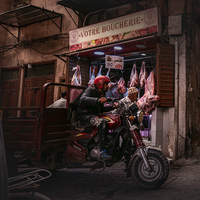 L'ombre se transforme en couleur (Marchés de Marrakech)