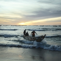 Powdered Oceans – The Cost of Fishmeal in Mauritania