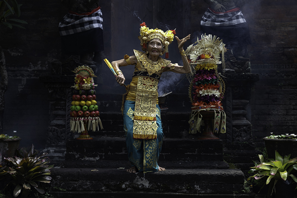 Dancer Ni Butu Sully