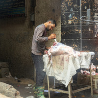 HANDS OF CAIRO