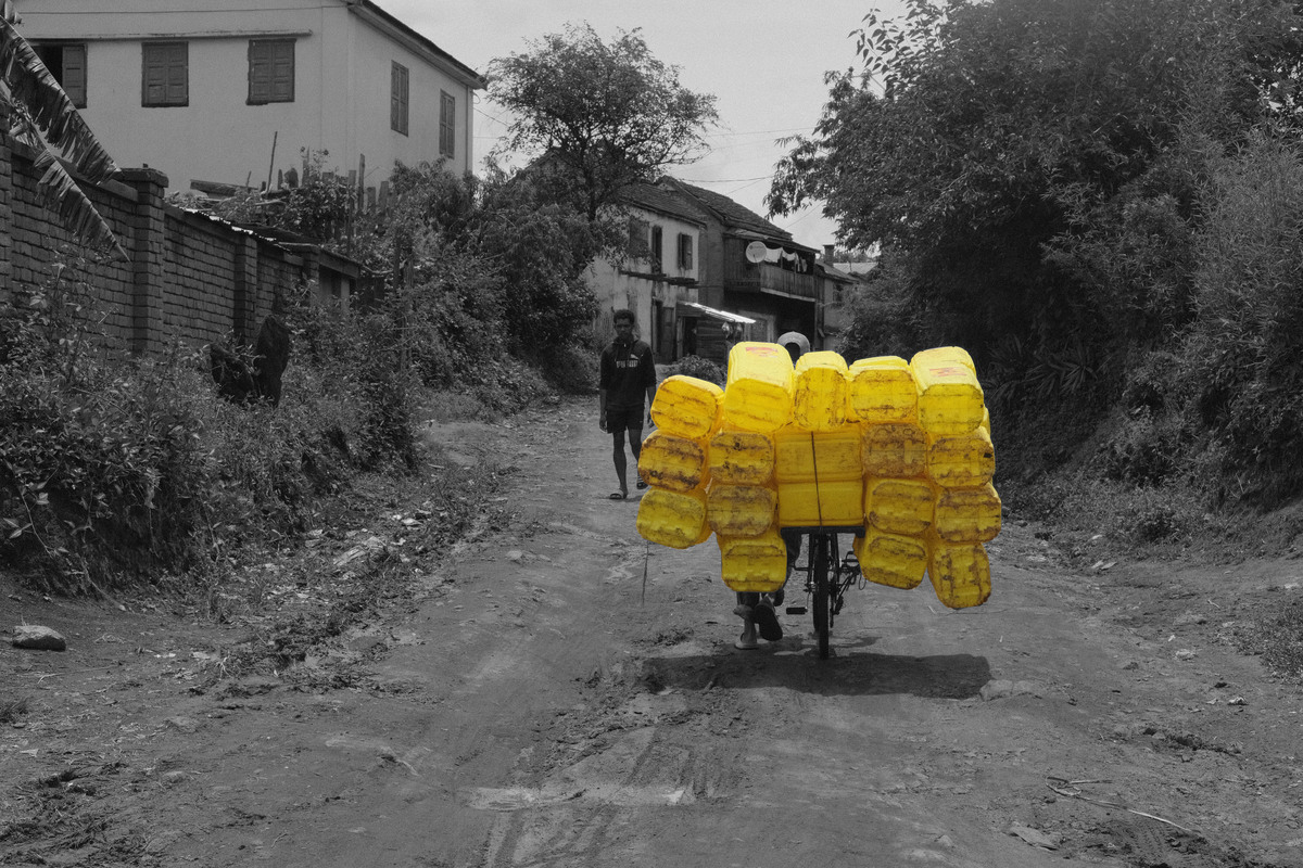 LE POIDS DE L'EAU